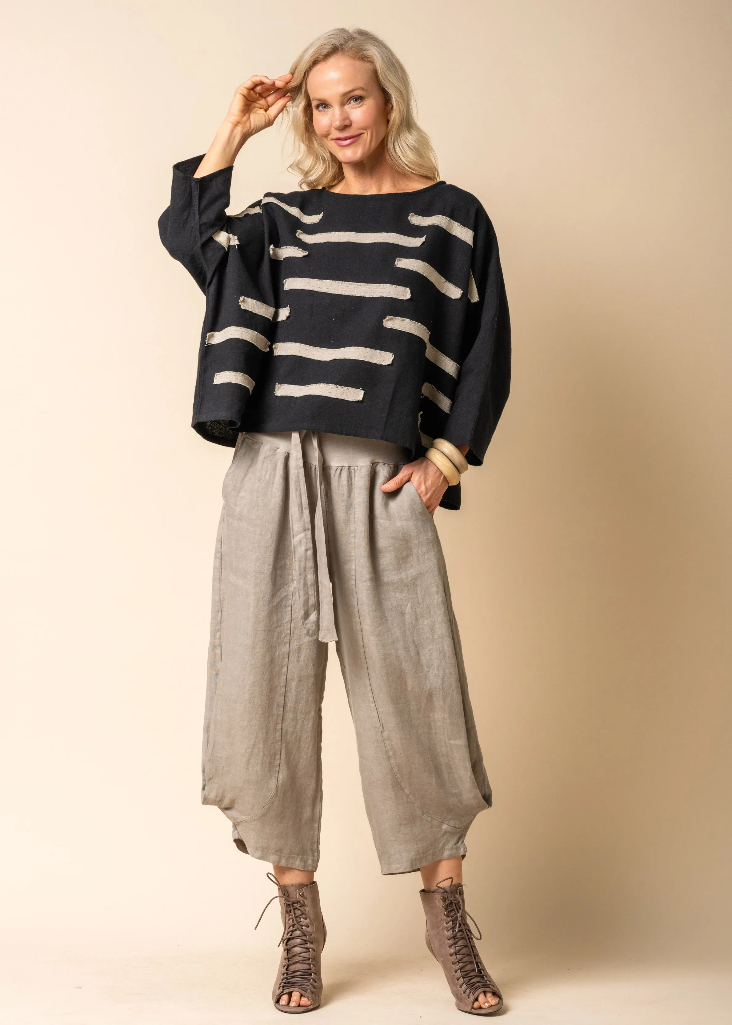 Archer Linen Top in Onyx