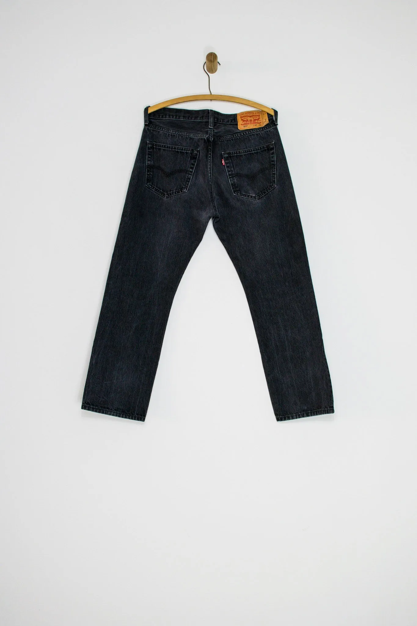 BLACK LEVI'S 501'S JEANS / 31