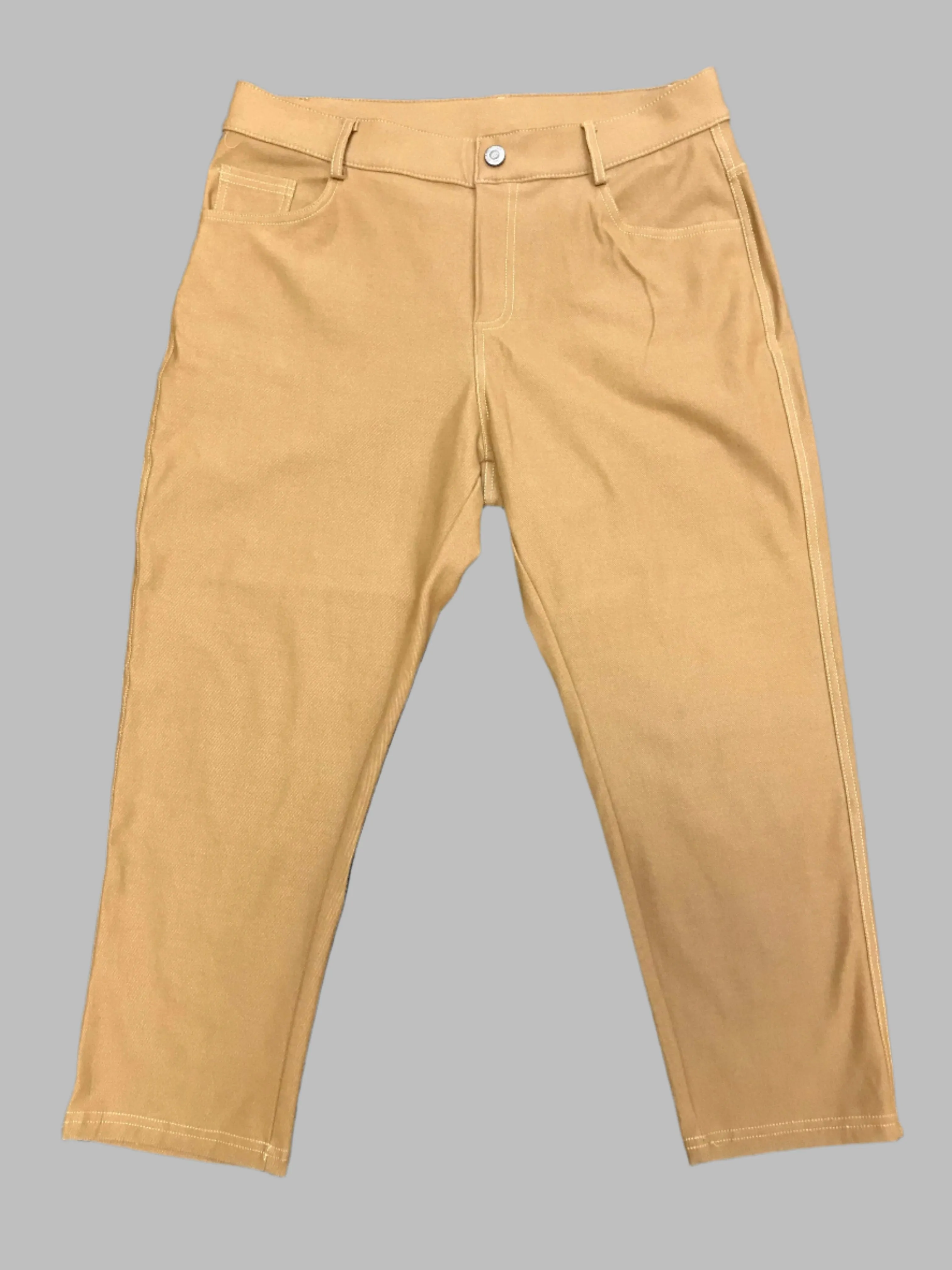 Brown Capri Pants Fall Transition - Yelete