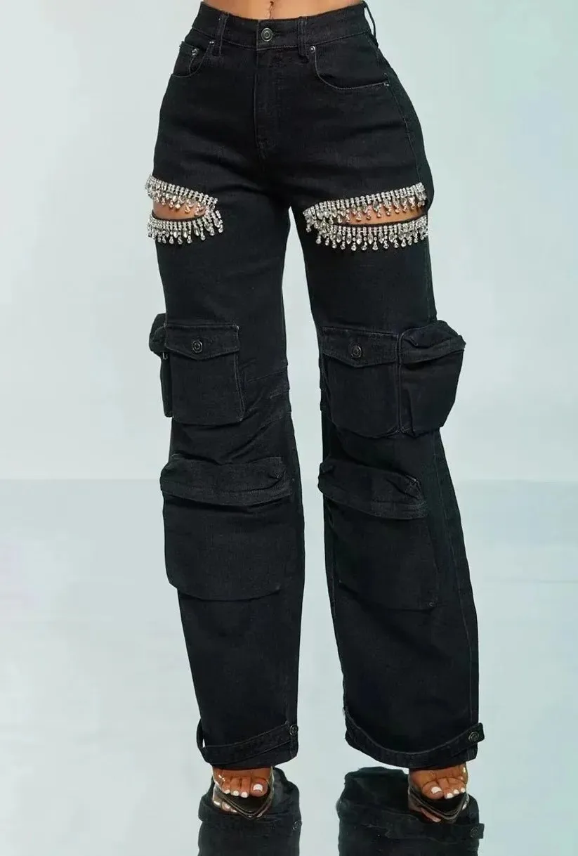 Denim jeans with multiple pockets