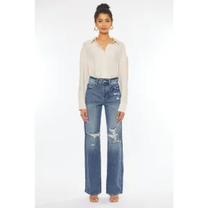 DISTRESSED JEANS