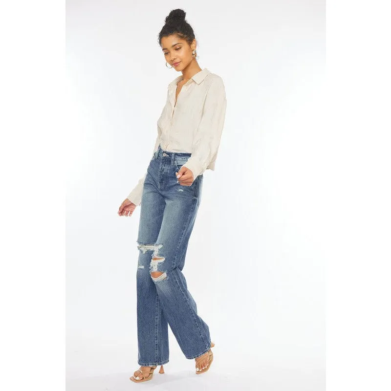 DISTRESSED JEANS