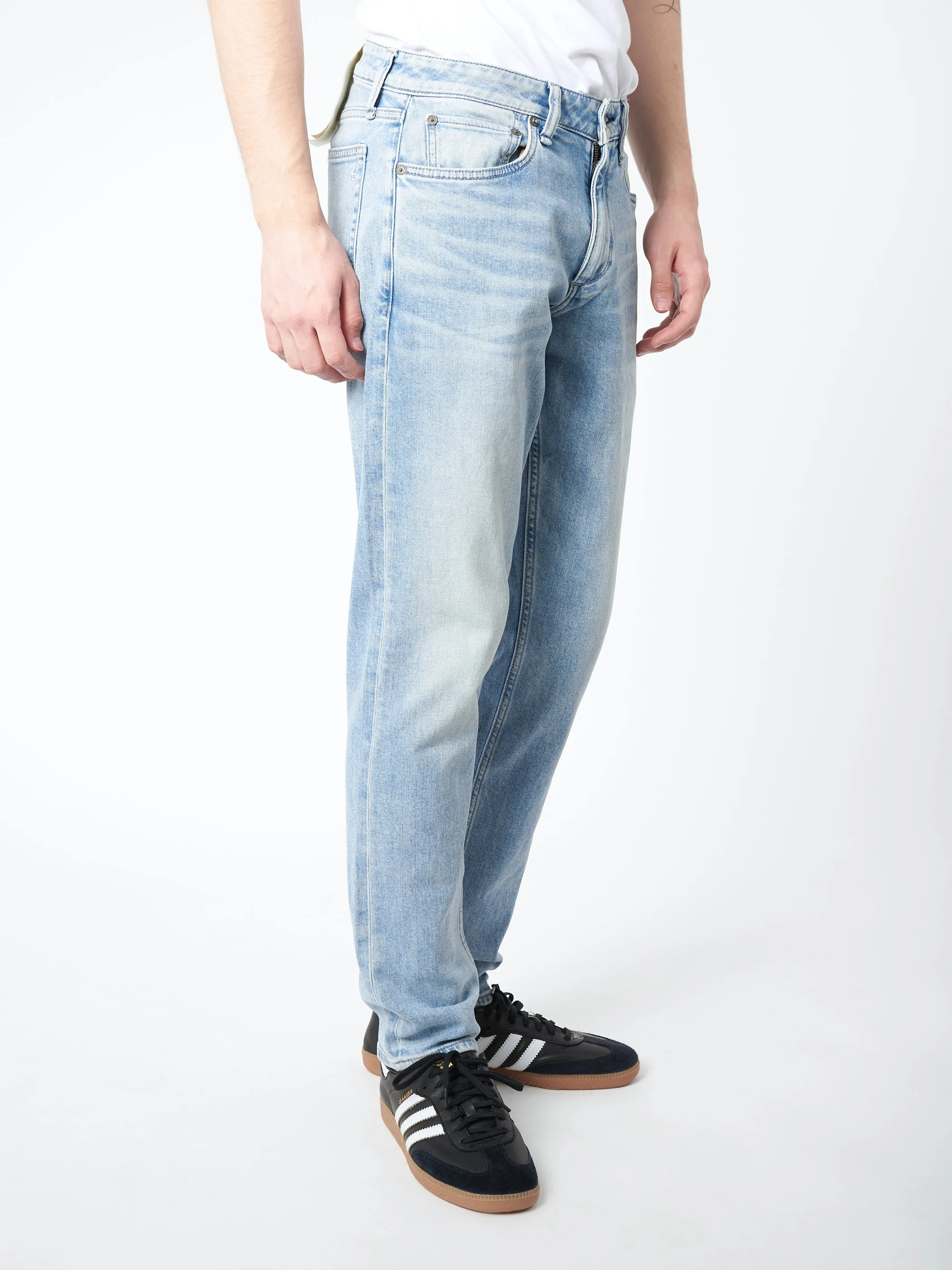 Fit 3 Authentic Stretch