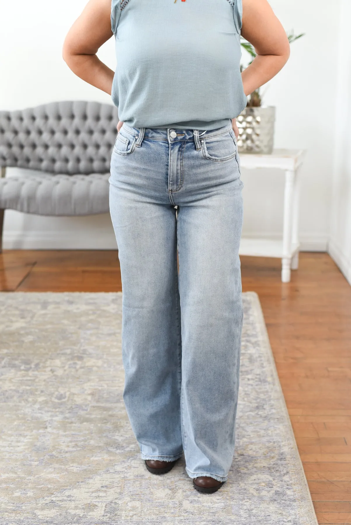 Juliane High Rise Wide Leg Risen Jeans