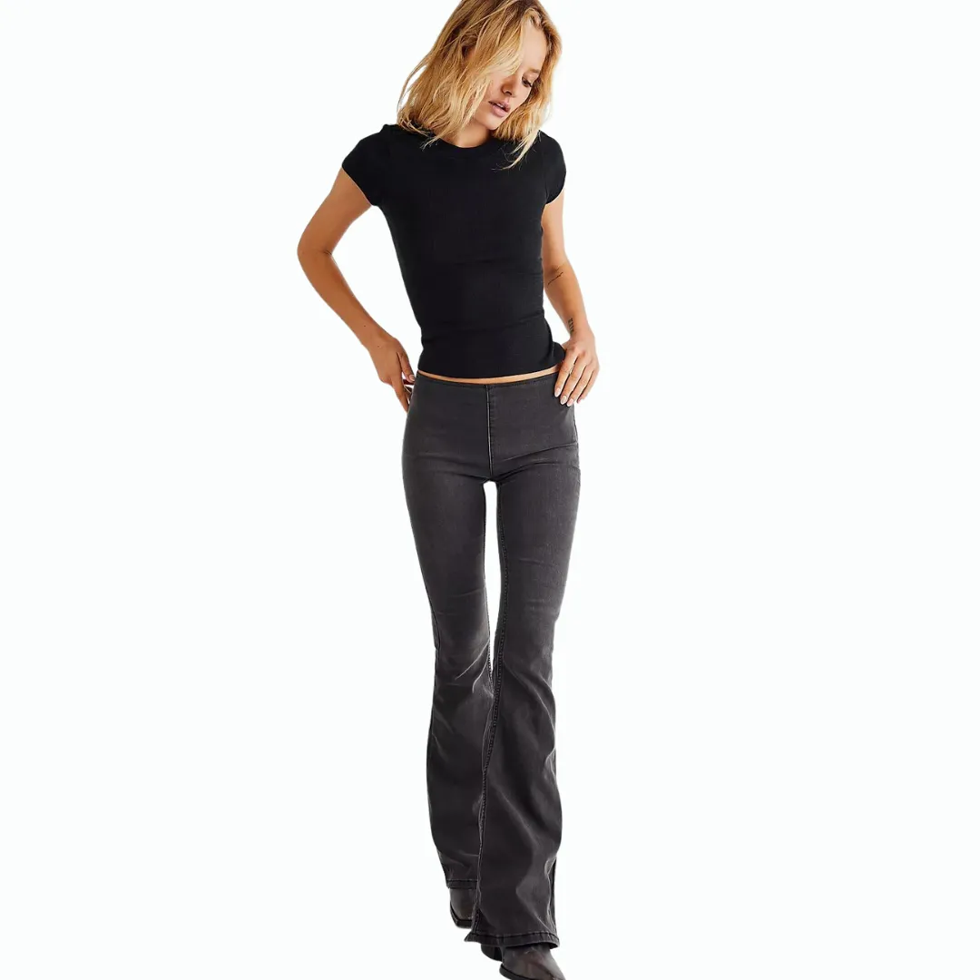 Penny Pull-On Solid Flare Jeans