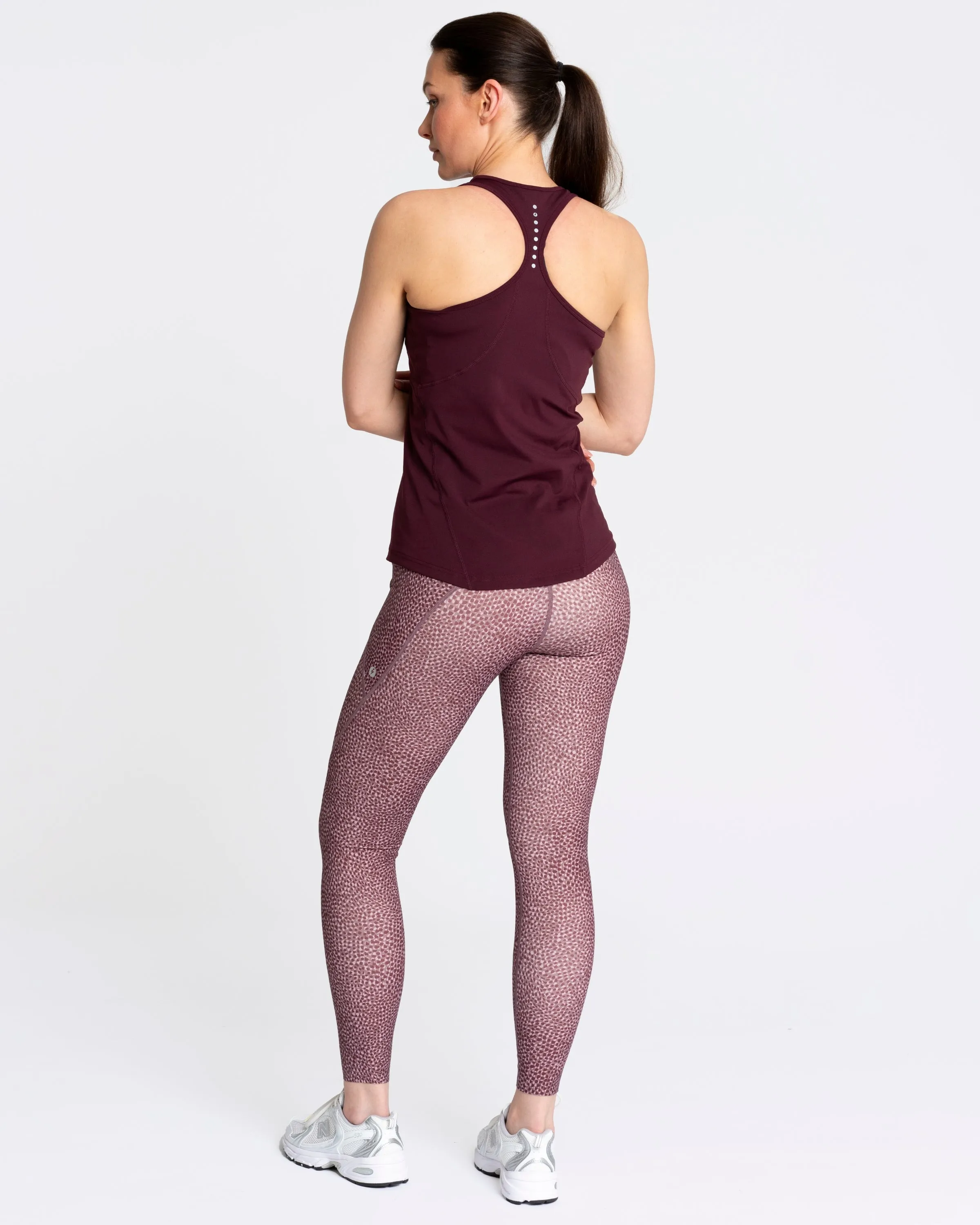 Sculpt Perform Vest Dark Burgundy
