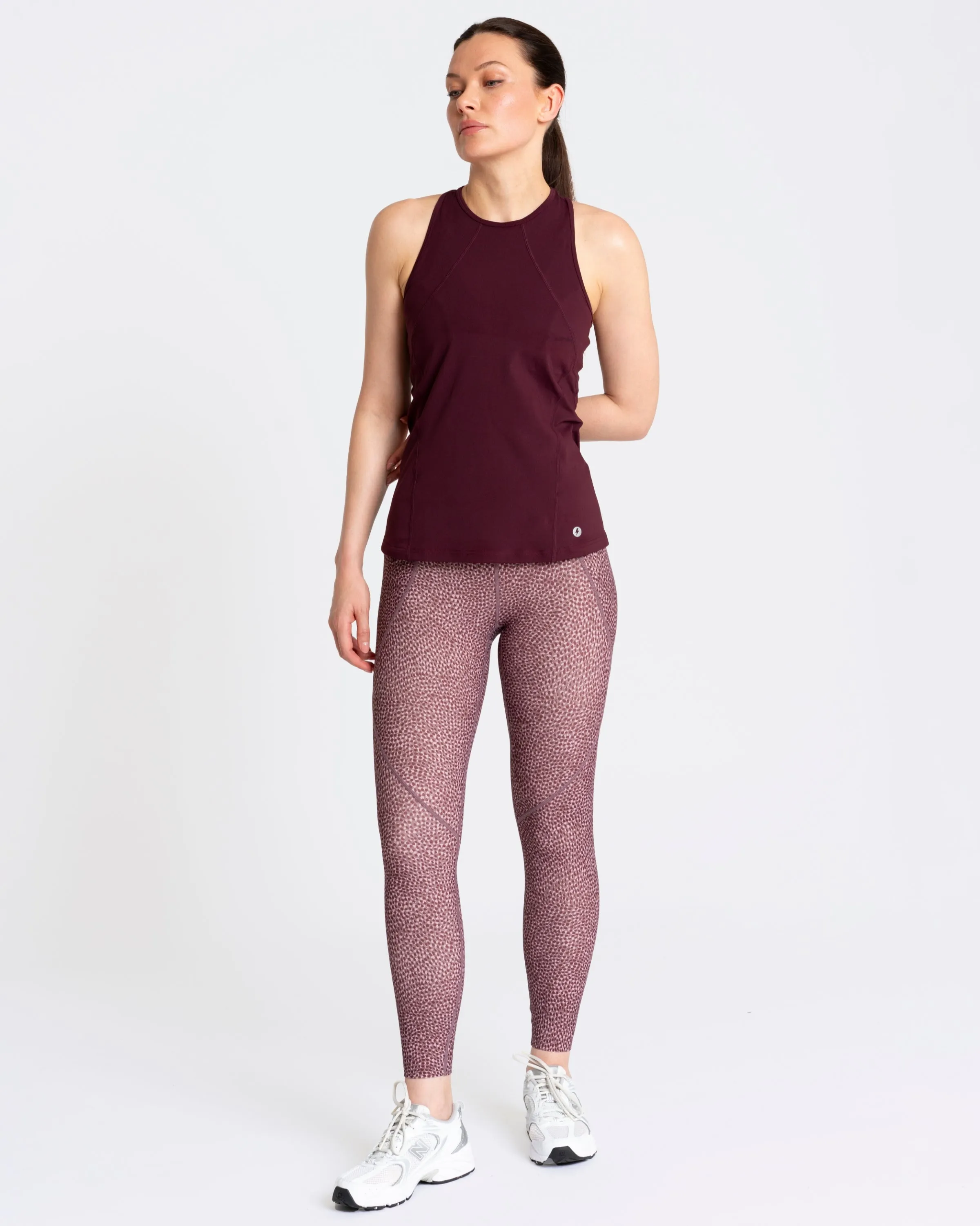 Sculpt Perform Vest Dark Burgundy