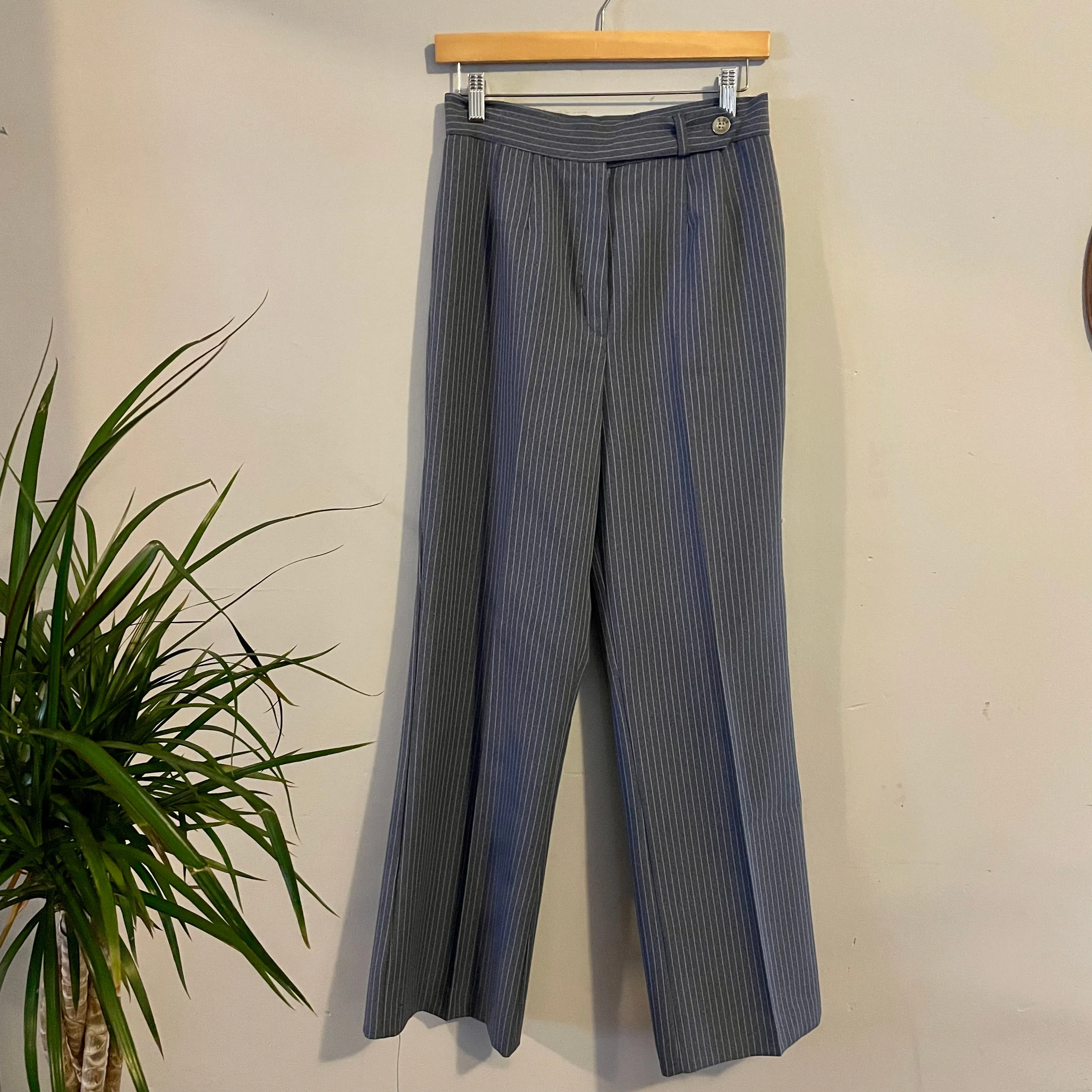 Vintage 70s 80s Ultra High Rise Wide Leg Pinstripe Trousers // sz 28 x 29