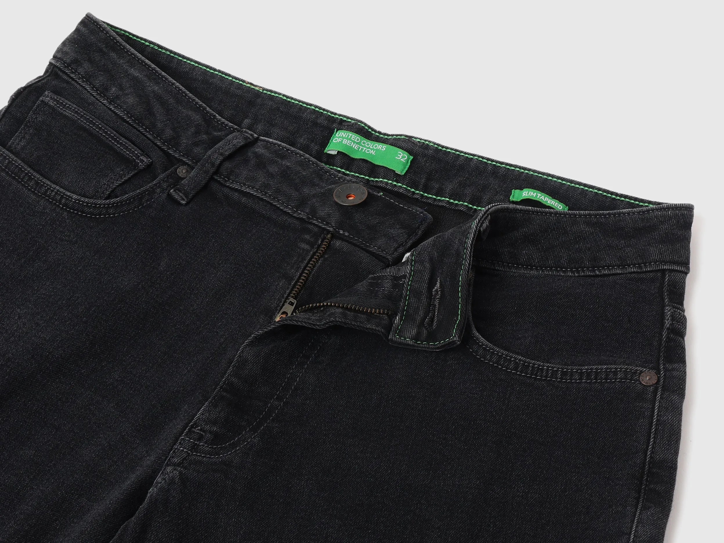 Washed Slim Jeans