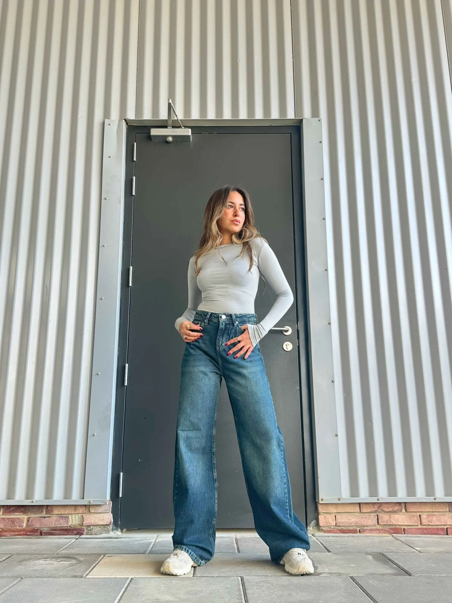 Wide Leg - Mid Vintage Blue Green Jeans.