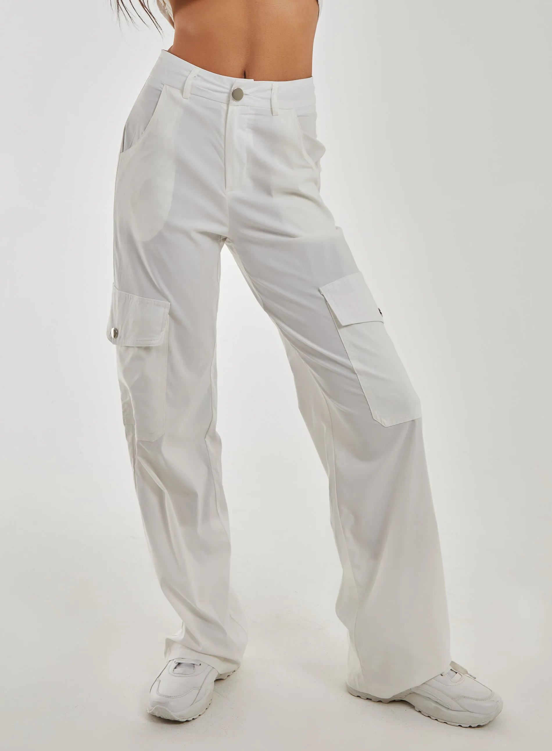 Wide Leg Pocket Cargo Pants